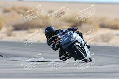 media/Jan-10-2025-CVMA Friday Practice (Fri) [[489e0da257]]/Group 4 and Trackday/Session 4 (Turn 16)/